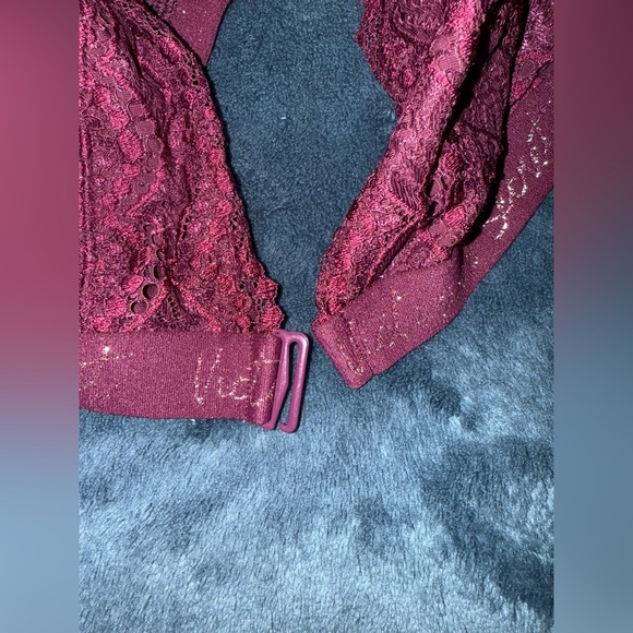 Deep purple front clasp Victoria’s Secret bra size Large, used - Picture 4 of 4